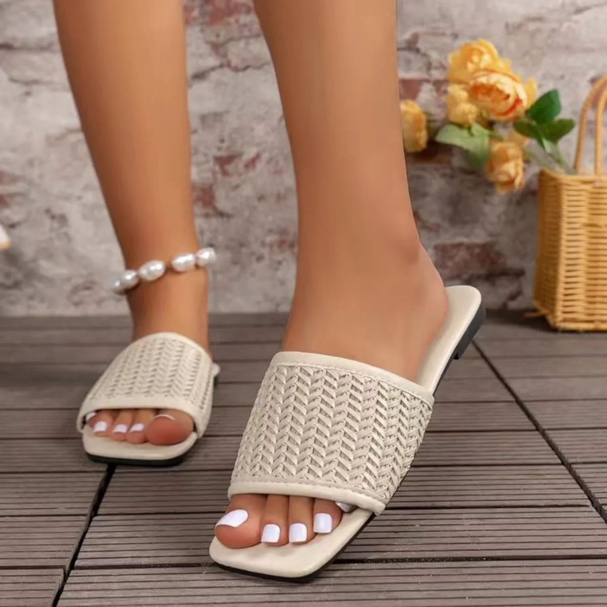 Maggy Woven Flat Sandals